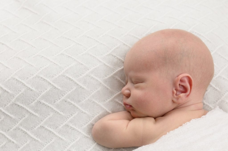 tummy time for week old baby boy