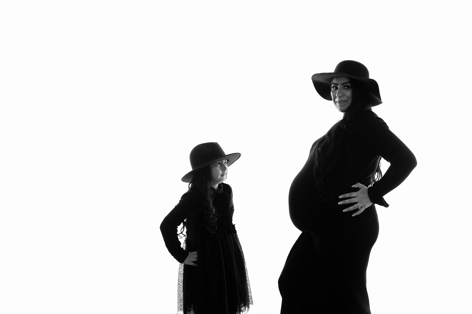 Mother and daughter maternity photography session