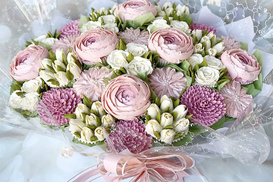 FLOWERS YOU CAN EAT