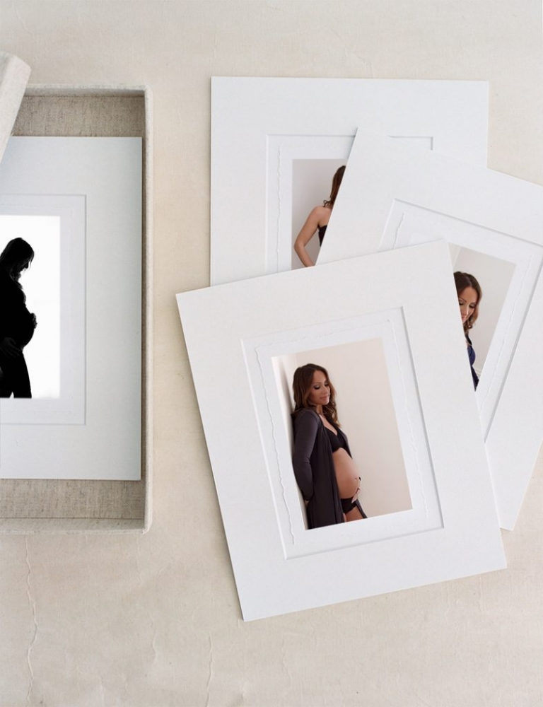 Portfolio box of maternity photos